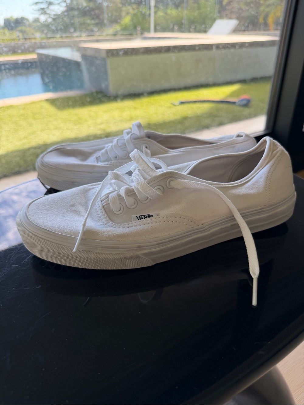 Vans Women's White Low-Top Canvas Sneakers